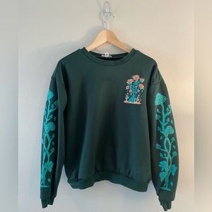 Earthbound Trading Co Green Crewneck Mushroom Sweatshirt